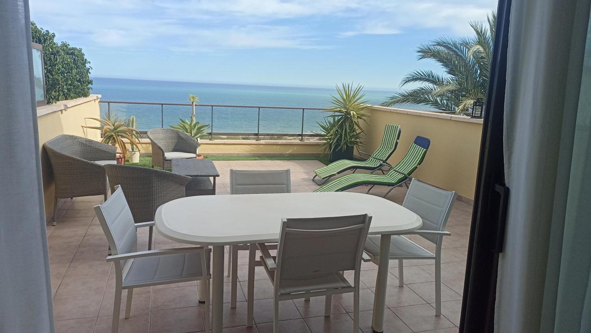 Bungalow En Primera Linea Del Mar Arenales del Sol Exterior photo